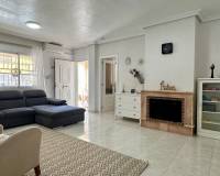 Resale - Villa - Orihuela Costa - Los Dolses