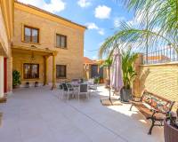 Resale - Villa - Orihuela Costa - Orihuela