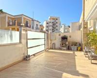 Resale - Villa - Orihuela Costa - Villamartin