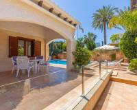 Resale - Villa - Orihuela Costa