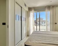 Resale - Villa - Orihuela Costa