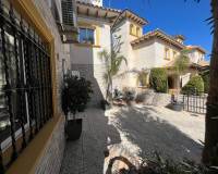 Resale - Villa - Playa Flamenca - Orihuela Costa