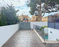 Resale - Villa - Torrevieja - Los Balcones - Los Altos del Edén