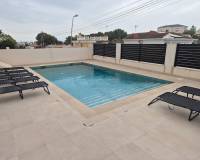 Resale - Villa - Torrevieja - Los Balcones