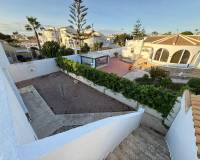 Resale - Villa - Torrevieja - San Luis