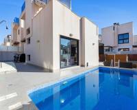 Resale - Villa - Torrevieja - Sector 25