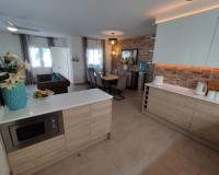 Resale - Villa - Torrevieja