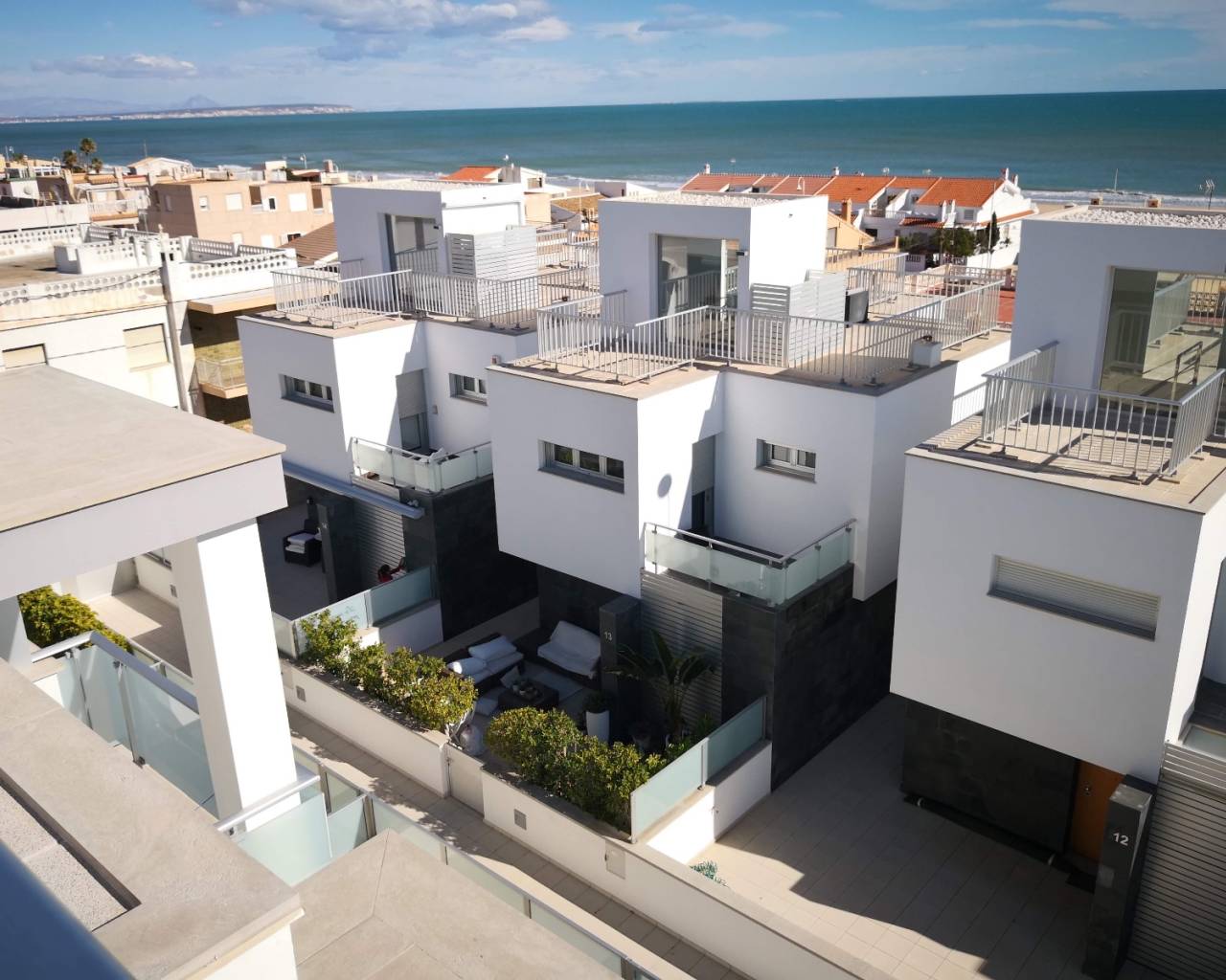 Townhouse - Resale - Guardamar Del Segura - ZH0463