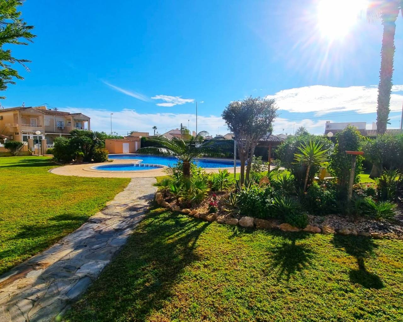 Townhouse - Wederverkoop - Orihuela Costa - La Zenia