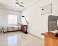 Venta - Bungalow - Torrevieja - La Siesta - El Salado -  Torreta