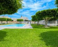 Venta - Bungalow - Torrevieja - La Siesta - El Salado -  Torreta