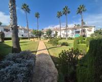 Venta - Bungalow - Torrevieja - Lago jardin