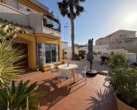Venta - Bungalow - Torrevieja - Los Balcones