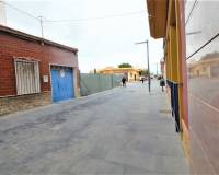 Venta - Local comercial - Los Montesinos - Centro