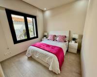 Venta - Villa-Chalet - Algorfa - La Finca Golf Resort