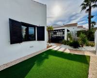 Venta - Villa-Chalet - Algorfa - La Finca Golf Resort