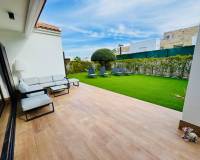 Venta - Villa-Chalet - Algorfa - La Finca Golf Resort