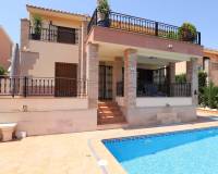 Venta - Villa-Chalet - Algorfa