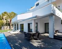 Venta - Villa-Chalet - Altea