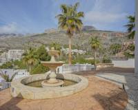 Venta - Villa-Chalet - Altea