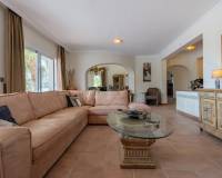 Venta - Villa-Chalet - Altea