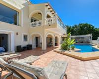 Venta - Villa-Chalet - Altea