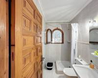 Venta - Villa-Chalet - Benitachell - Encinas