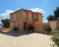 Venta - Villa-Chalet - Calpe