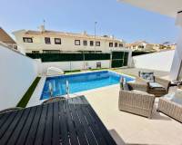 Venta - Villa-Chalet - Ciudad Quesada - Costa Blanca