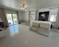 Venta - Villa-Chalet - Ciudad Quesada - Urbanizaciones