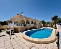 Venta - Villa-Chalet - Ciudad Quesada - Urbanizaciones