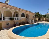 Venta - Villa-Chalet - Ciudad Quesada - Urbanizaciones