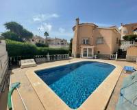 Venta - Villa-Chalet - Ciudad Quesada