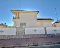 Venta - Villa-Chalet - Ciudad Quesada