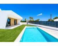 Venta - Villa-Chalet - Ciudad Quesada