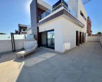 Venta - Villa-Chalet - Daya Nueva - Comunidad Valenciana