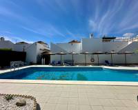 Venta - Villa-Chalet - Guardamar Del Segura - El Raso