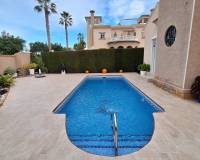 Venta - Villa-Chalet - Guardamar Del Segura - Urb. El Raso