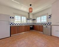 Venta - Villa-Chalet - Jalon - Jalón