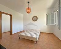 Venta - Villa-Chalet - Jalon - Jalón