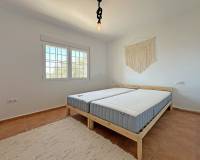 Venta - Villa-Chalet - Jalon - Jalón