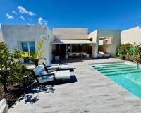 Venta - Villa-Chalet - La Finca Golf - Algorfa