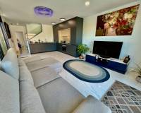 Venta - Villa-Chalet - Los Montesinos - La Herrada