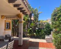 Venta - Villa-Chalet - Orihuela Costa - La Regia