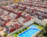 Venta - Villa-Chalet - Orihuela Costa - Villamartin