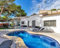 Venta - Villa-Chalet - Orihuela Costa