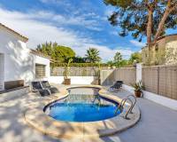 Venta - Villa-Chalet - Orihuela Costa