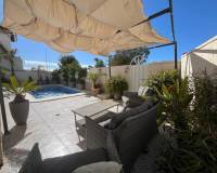Venta - Villa-Chalet - Playa Flamenca - Orihuela Costa