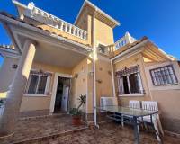 Venta - Villa-Chalet - Playa Flamenca - Orihuela Costa