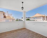 Venta - Villa-Chalet - Torrevieja - Aguas Nuevas